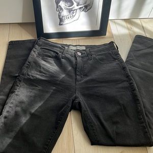 TOPSHOP MOTO SYDNEY JEANS SIZE 28🌻🌻